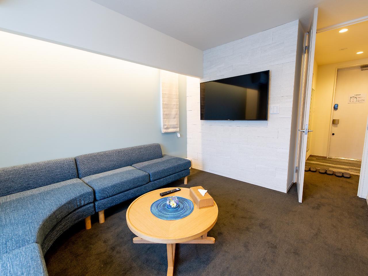 Aparthotel Grand Base Hiroshima Ekimae Exterior foto